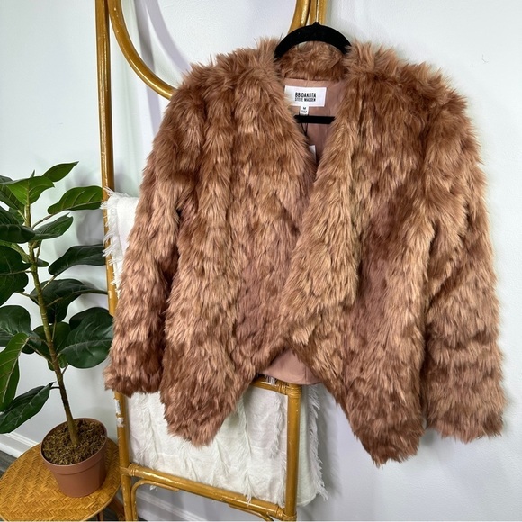 Faux Fur Brown Jacket - Picture 3 of 5